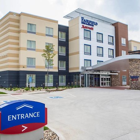 Fairfield Inn & Suites By Marriott Waterloo Cedar Falls Екстериор снимка